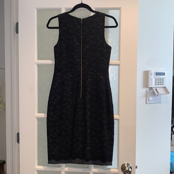 TAHARI LACE DRESS - Picture 2 of 5